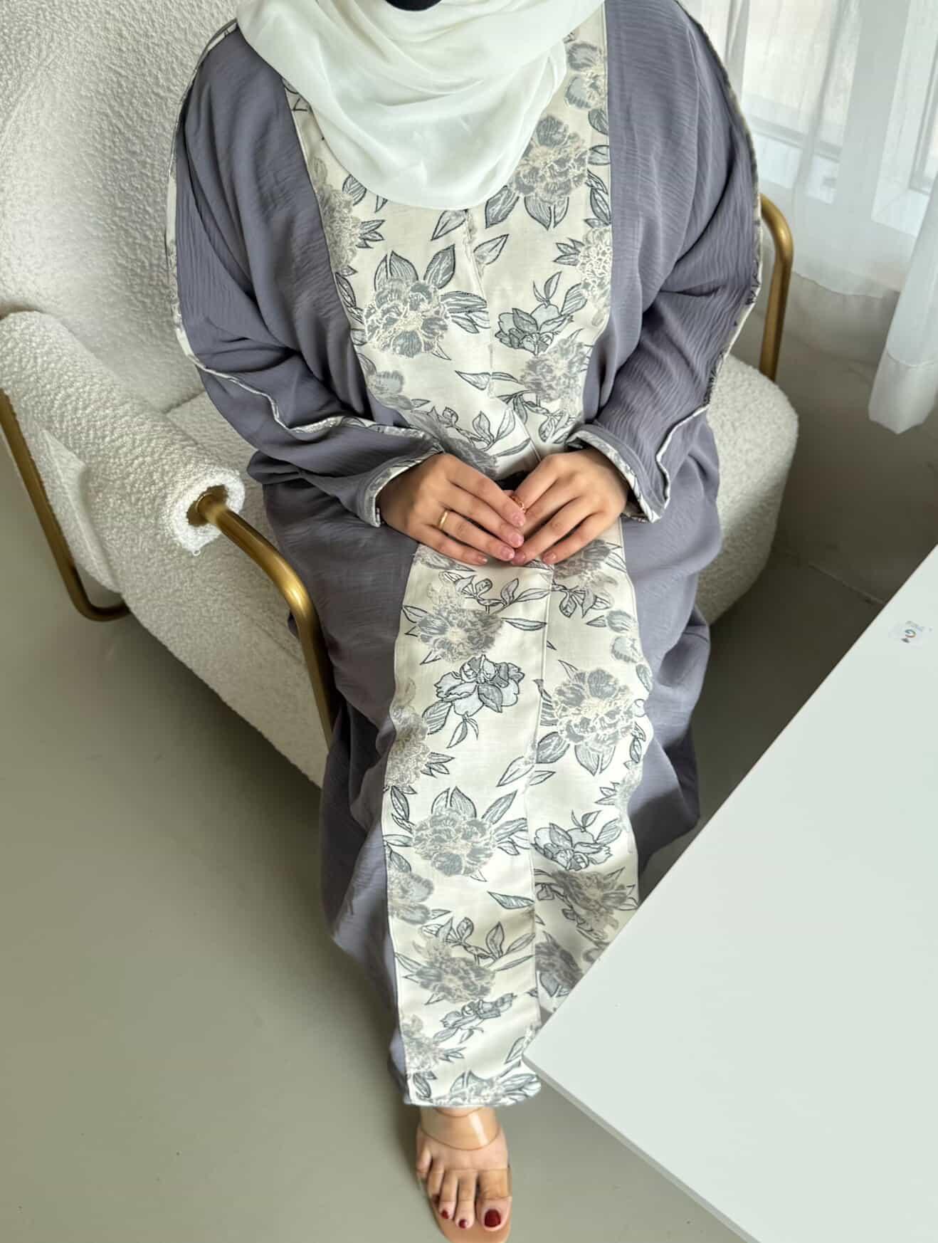 عبايات صيفية